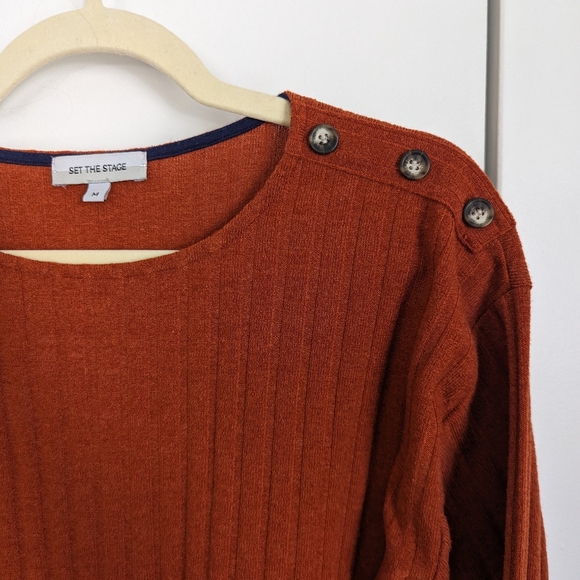 Rust Colored, Front Tie, Sweater with Button Detail, Size Medium - Picture 2 of 4